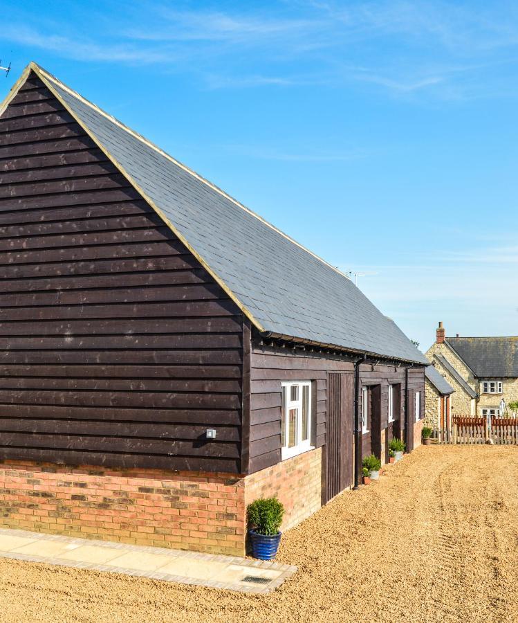 Buttercup Cottage At The Old Tractor Barn 브래클리 외부 사진